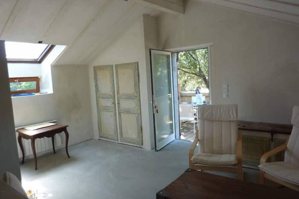 Appartement entier, Gîte pour 4 dans ancienne cave à vin Saint Florent malocationencorse in Patrimonio, Région de Calvi