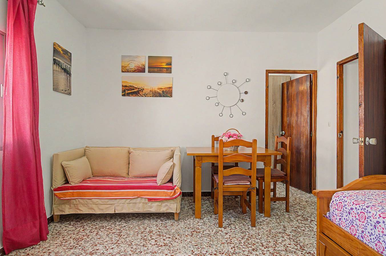 Ganze Wohnung, Apartment El Rincón de Conil mit Meerblick und gemeinschaftlicher Terrasse in Playa de los Bateles (Conil de la Frontera), Conil de la Frontera