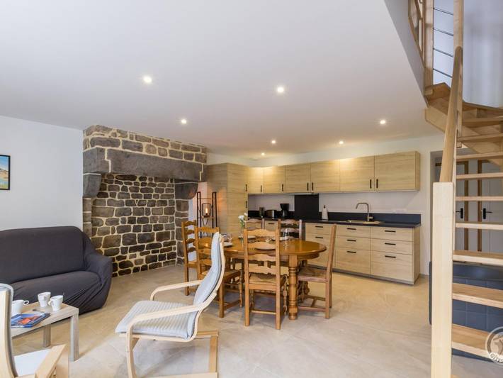 Gîte pour 6 personnes, avec jardin à Chérencé-le-Héron