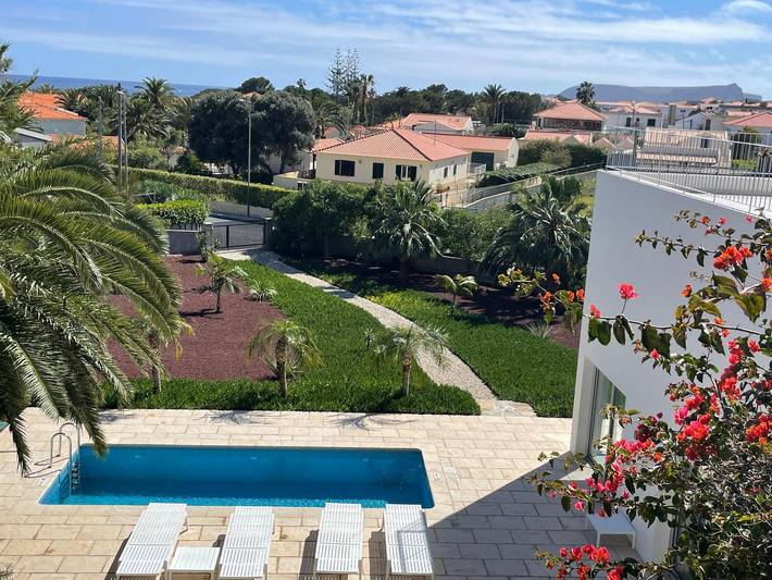 Location de vacances pour 8 personnes, avec jardin ainsi que balcon et piscine à Porto Santo - 3