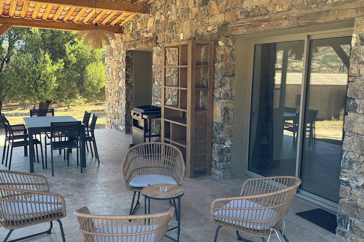 Location de vacances pour 4 personnes, avec jardin dans Plage de l'Ostriconi