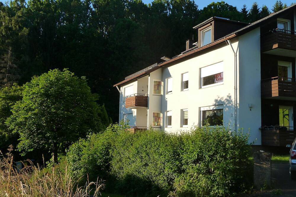 Ganze Wohnung, Ferienwohnung mit Blick über die Rhön in Tann, Rhön-Hessen