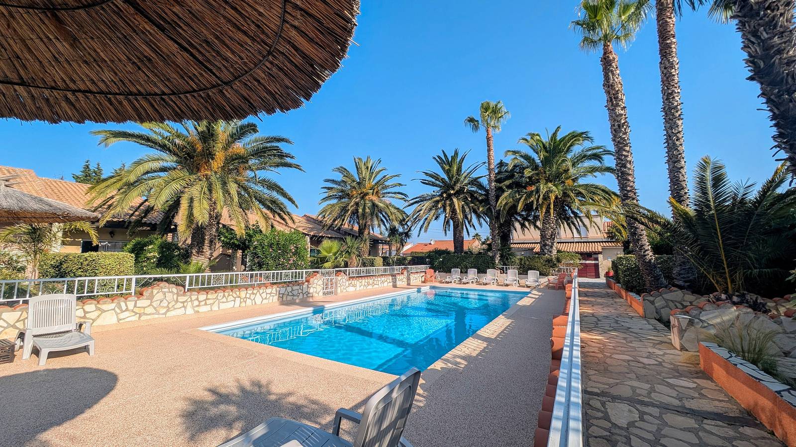 Casa rural de 2 habitaciones, aire acondicionado, piscina, cerca de Sigean in Roquefort-des-Corbières, Region de Narbonne
