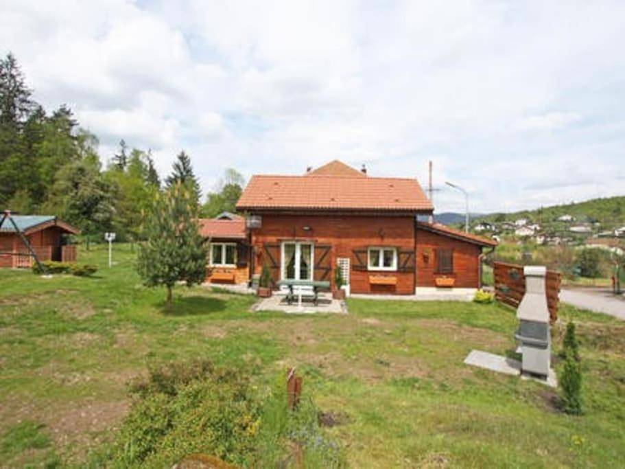 Three-Bedroom Chalet in Vagney, Parc naturel régional des Ballons des Vosges