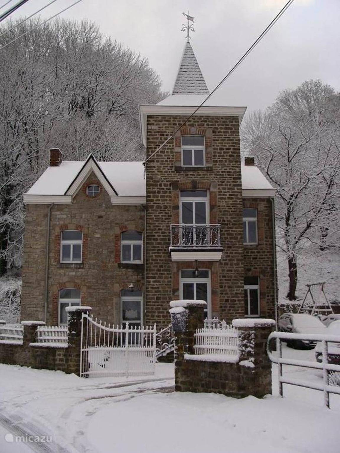 Geräumiges Schloss mit Garten in Aywaille in Aywaille, Lüttich und Umgebung
