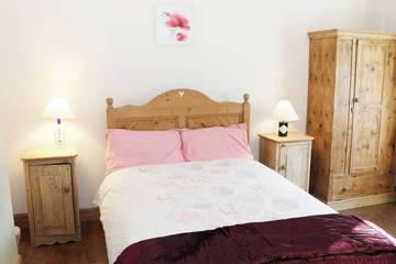 Cottage for 5 People in Castlebar, Lough Conn, Photo 1