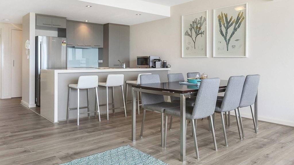 Ganze Wohnung, Point Grey Apartment 13 - Aussicht, Wlan und tierfreundlich! in Lorne, Great Ocean Road