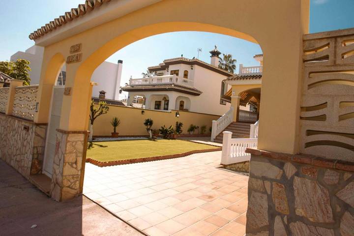 Casa rural para 8 personas, con Balcón y Jardín en Rincón de la Victoria - 2