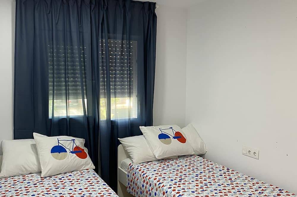 Entire apartment, Apartment with solarium on golf resort in Condado de Alhama, Alhama de Murcia