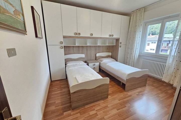 Ganze Wohnung, Amanda Deluxe 3-Bedroom Apartment with A/C and Mountain View in Calavino, Madruzzo