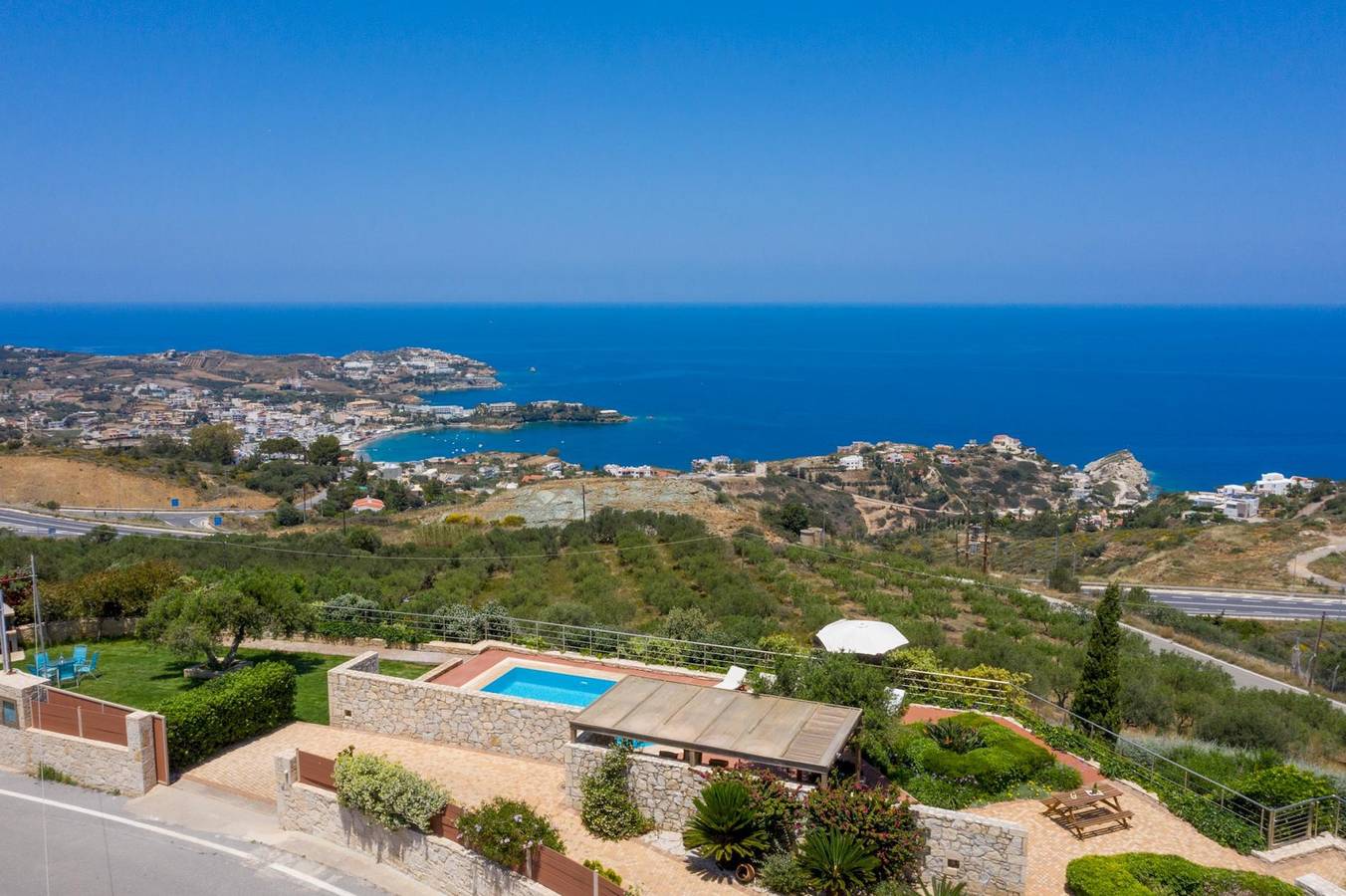 Luxury Villa Hara with private pool in Agia Pelagia, Achlada