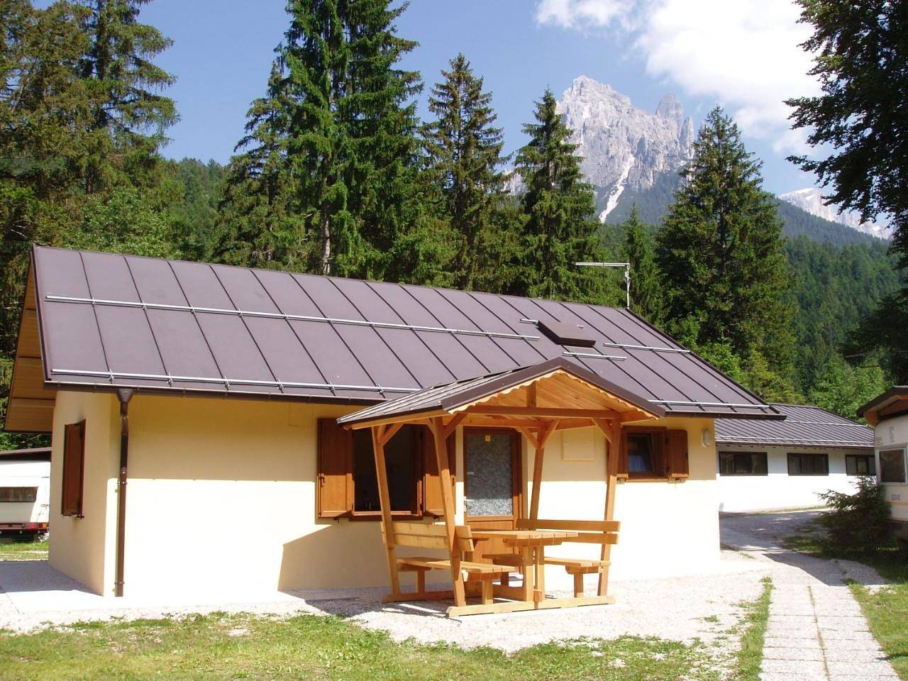 Camping Castelpietra in Tonadico, Primiero San Martino di Castrozza
