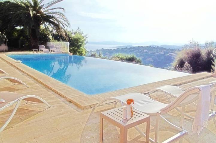 Baie de Saint Tropez - Schönes Haus, privater Pool, herrliche Aussicht in Roquebrune-sur-Argens, Mittelmeerküste (Frankreich)