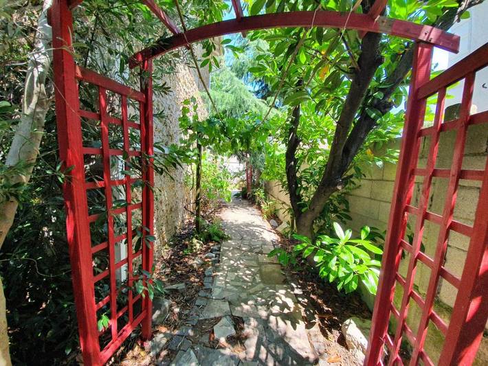 Location de vacances pour 11 personnes, avec terrasse à Livry-Gargan - 2