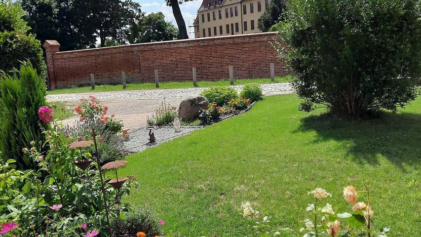 Ferienwohnung für 5 Personen, mit Balkon und Garten sowie Sauna in Stavenhagen