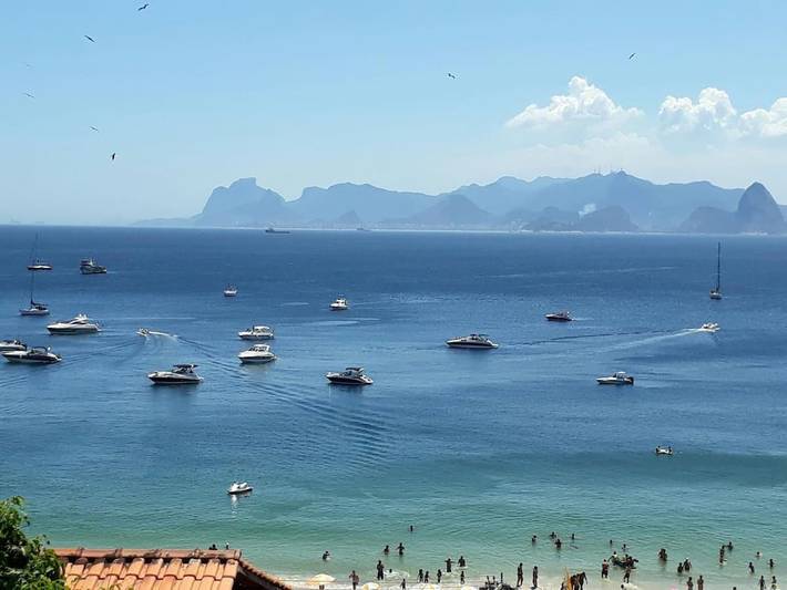 Casas e apartamentos de temporada para 2 pessoas, com vista e jardim em Niterói