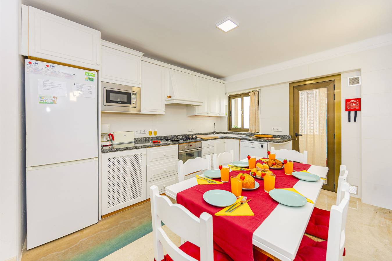 Entire apartment, Apartamento Maritim in Port d'Alcúdia, Alcúdia