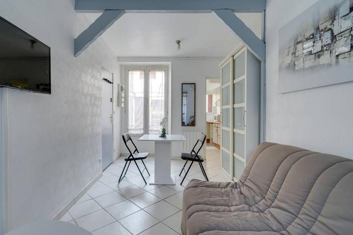 Gîte pour 4 personnes, avec terrasse à Arpajon - 3