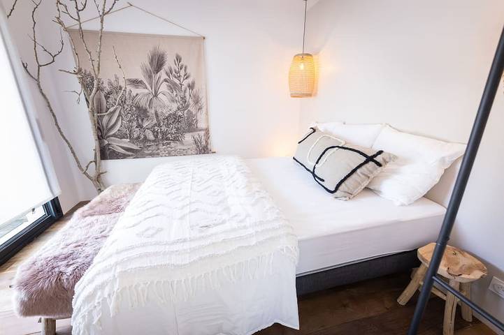 Location de vacances pour 5 personnes, avec piscine et jardin à Mollégès - 2