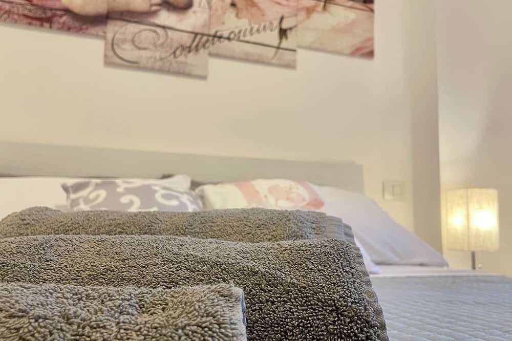 Entire apartment, {Perla d'amare ~ Rubino} Elegant apartment a stone's throw from the sea in Porto d'Ascoli, Riviera delle Palme