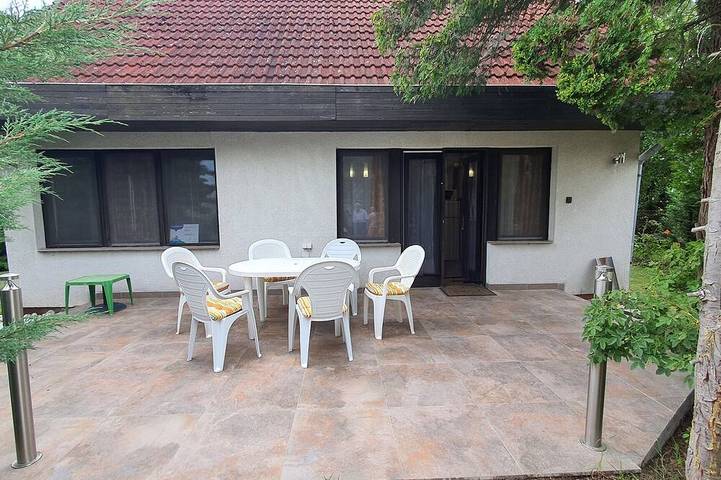 Ferienhaus für 6 Personen, mit Garten