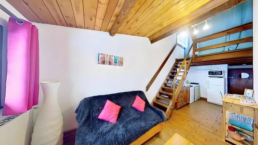 Gîte pour 4 personnes, avec jardin et terrasse à Saint-Véran - 2