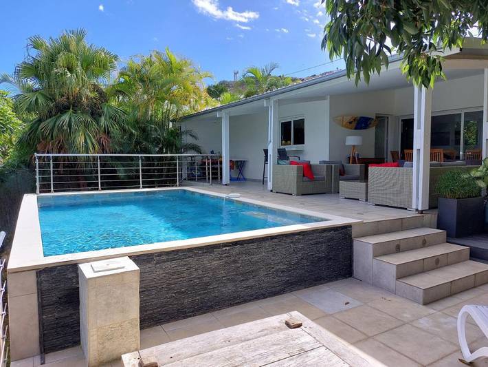 Villa pour 7 personnes, avec piscine et jardin ainsi que vue et bassin pour enfant dans Saint-Gilles les Bains - 4