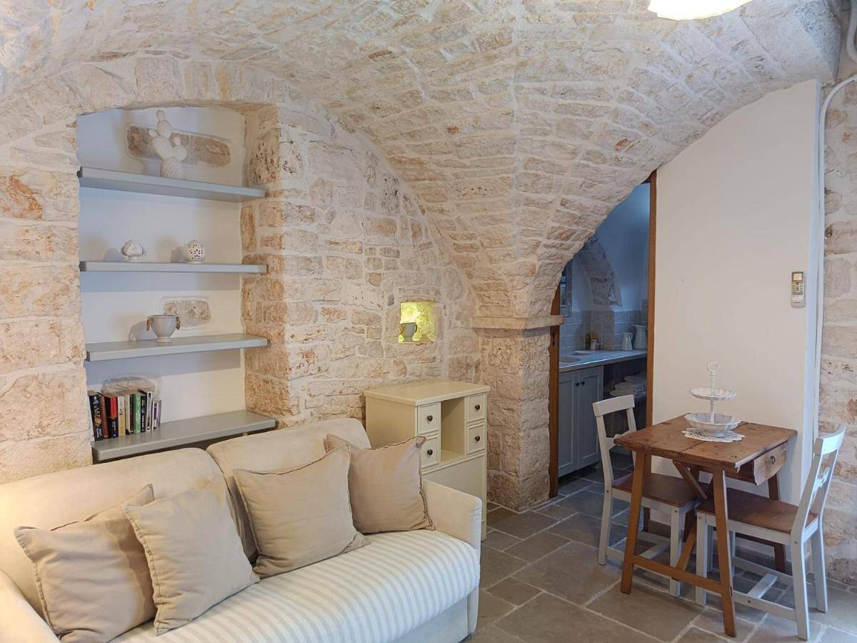 Trulli D'Angiò in Alberobello, Comune di Alberobello