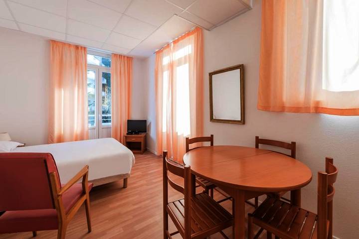 Station pour 4 personnes dans Capvern les Bains - 3