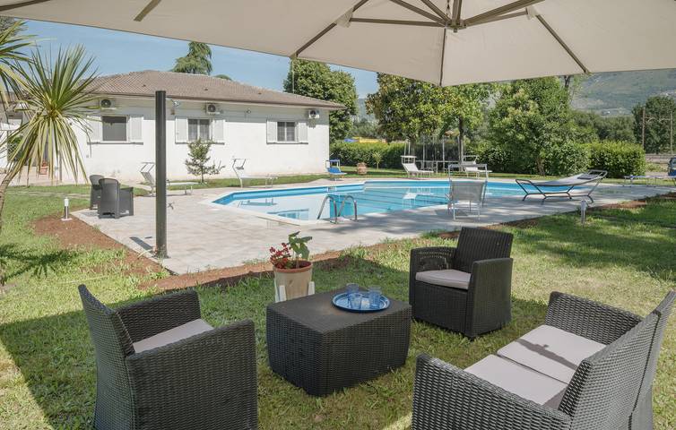 Ferienhaus für 6 Personen, mit Pool und Terrasse, mit Haustier in Latium - 4