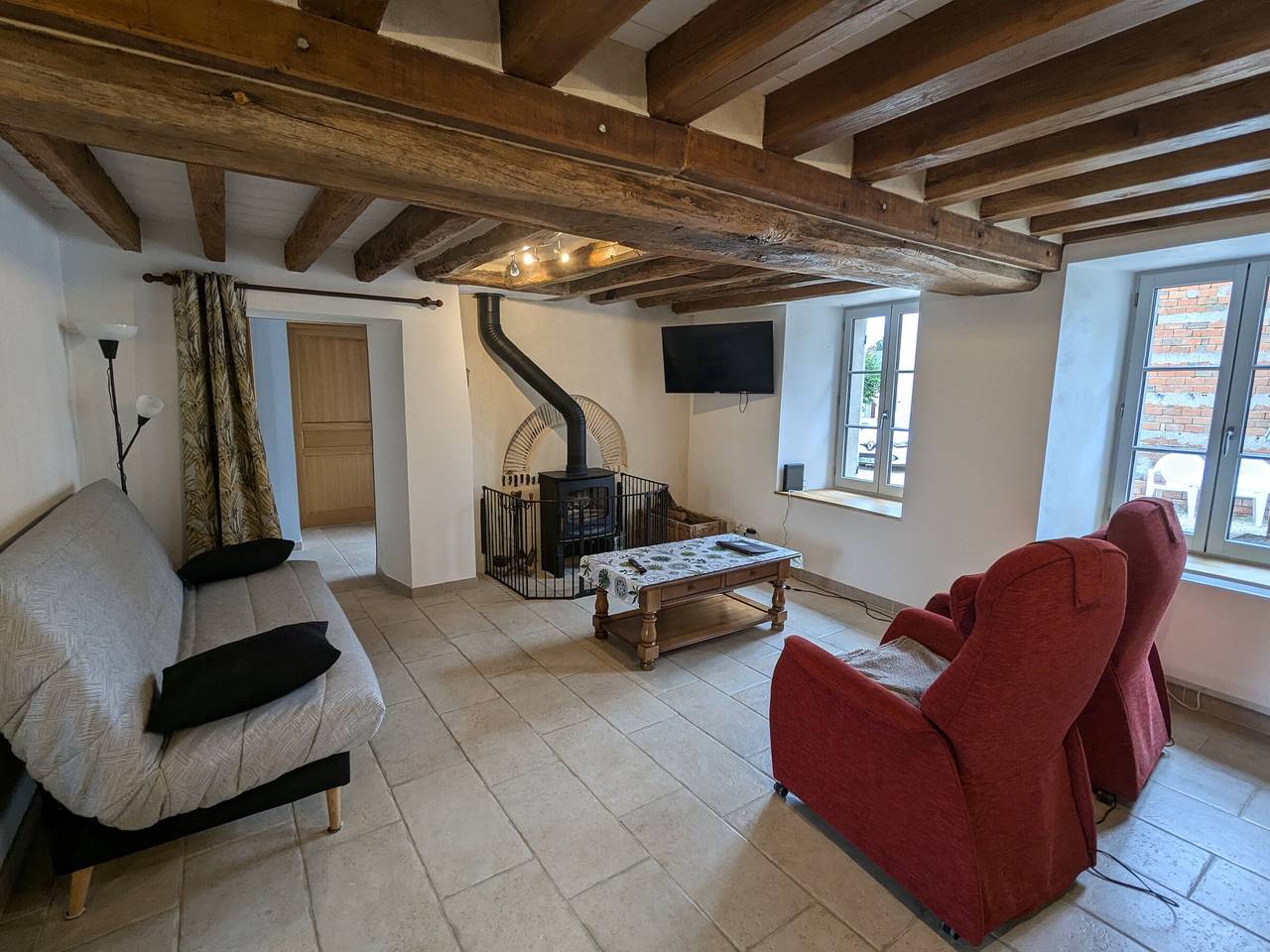 Gîte familial rénové avec jardin, proche forêt d'Orléans et activités, à 1h d'Orléans et 2h de Paris in Fréville-du-Gâtinais, Région de Montargis