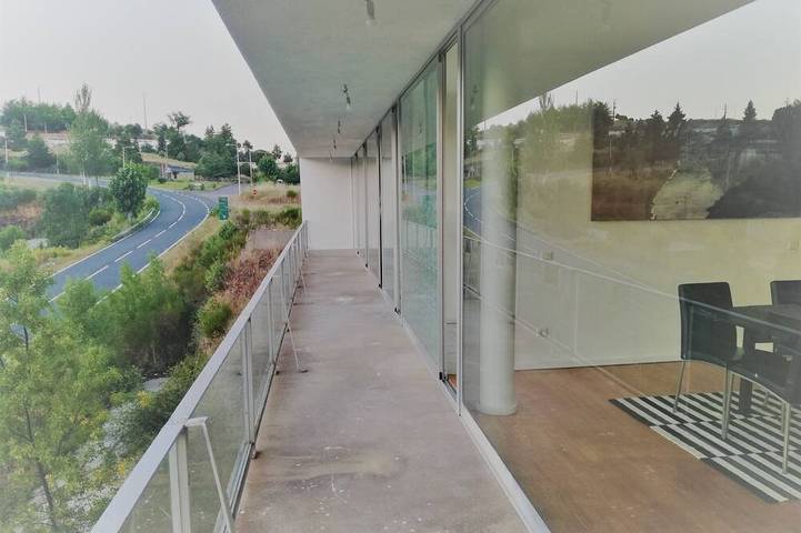Gîte pour 6 personnes, avec balcon et piscine dans Mogadouro - 4