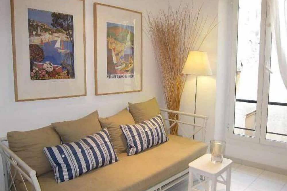 Hel leilighet, Nydelig, lyse og solfylte 1bed Apt i hjertet av den gamle historiske byen in Villefranche-sur-Mer, Middelhavskysten (Frankrike)