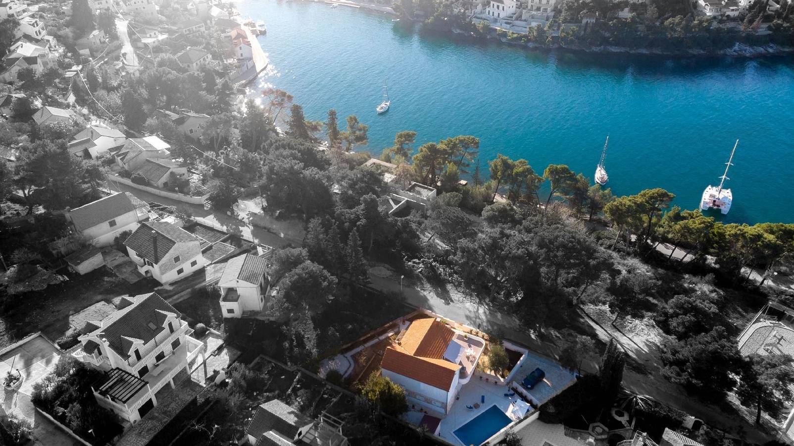 House in Splitska with Free Parking in Splitska, Brac