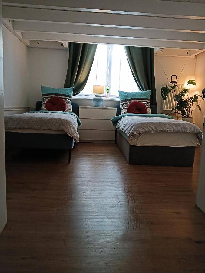 Ferienwohnung für 4 Personen in Berlin Lichtenberg