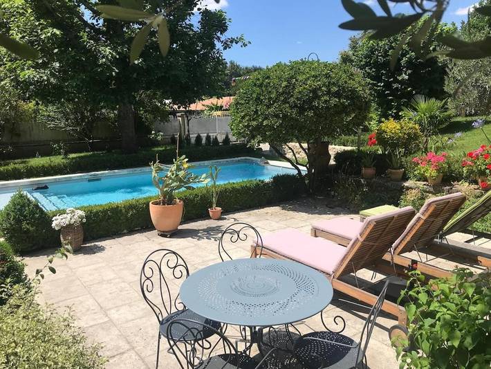 Location de vacances pour 6 personnes, avec jardin et piscine, animaux acceptés à Sallebœuf - 4