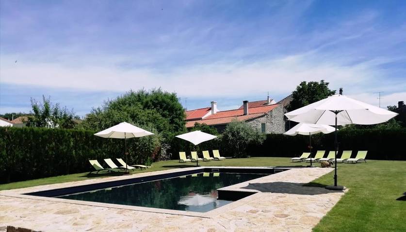 Maison de campagne pour 2 personnes, avec piscine et jardin dans Sabugal - 4