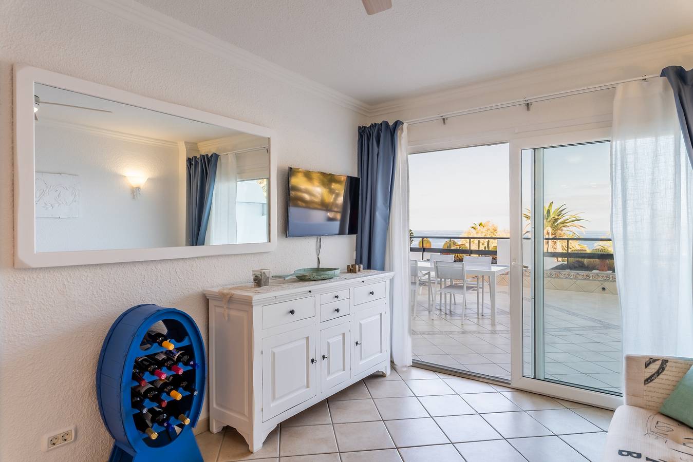 Exclusive Sea Views Villamar - Big Terrace & Pool in San Eugenio Alto, Adeje