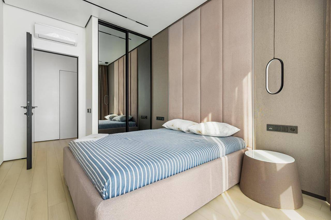 Apartamento entero, Three-Bedroom Apartment in Odesa, Óblast de Odesa