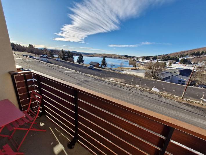 Gîte pour 4 personnes, avec Balcon dans Super Besse
