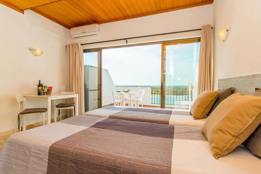 Ganze Wohnung, Studio Apartment with Sea View in Cabanas de Tavira, Praia das Cabanas