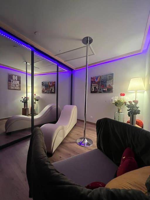 Maison de vacances pour 2 personnes, avec Jacuzzi et Terrasse à Le Perrier