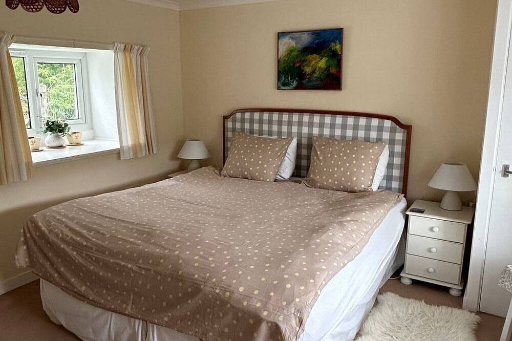 Ormsaig Byre - Peaceful rural location with sea views in Argyll & Bute