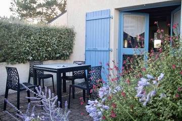 Gîte pour 4 personnes, avec jardin dans Plage Kerminihy