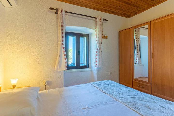 Ferienwohnung für 4 Personen, mit Balkon und Terrasse sowie Garten und Ausblick