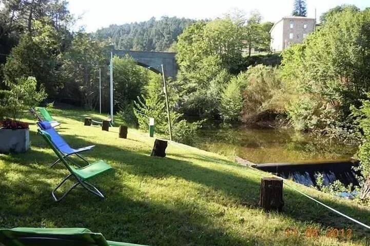 Gîte pour 5 personnes, avec Terrasse à Saint-Jean-de-Valériscle - 3