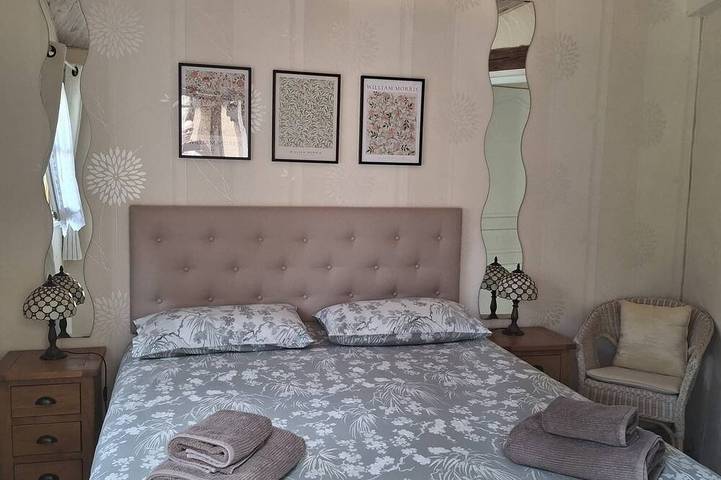 Gîte pour 2 personnes, avec terrasse et jardin à Trémolat - 4