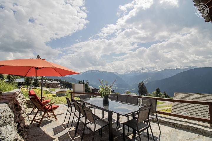 Gîte pour 11 personnes, avec terrasse à Villard-sur-Doron - 2