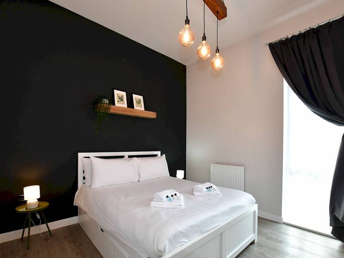 Glamping for 2 people, with terrace in Cardiff