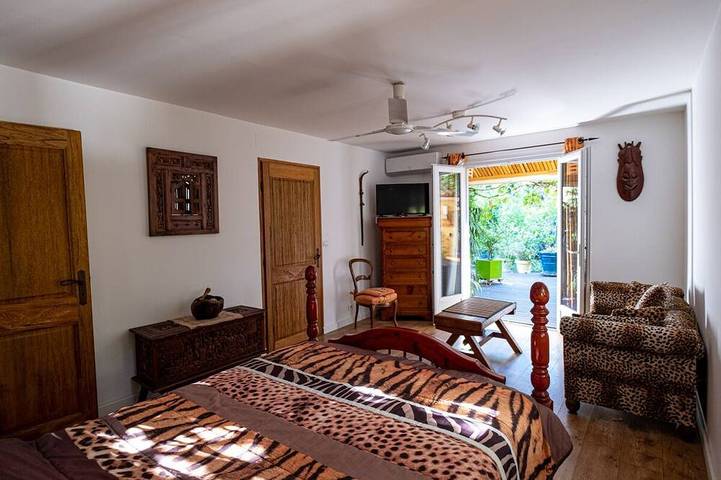 Location de vacances pour 8 personnes, avec terrasse et jardin, animaux acceptés à Pignans - 2